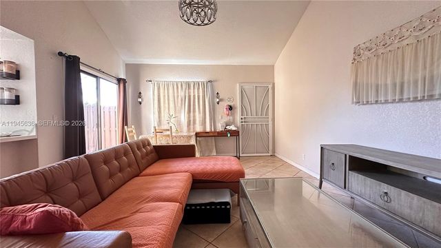 8189 SW 24th St 8189, Davie, FL 33324