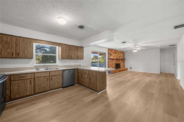 4110 SE 8TH STREET, Ocala, FL 34471