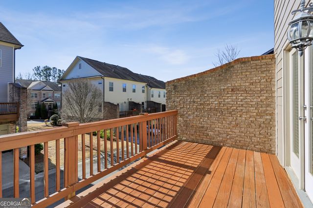 7395 Glisten Avenue, Sandy Springs, GA 30328