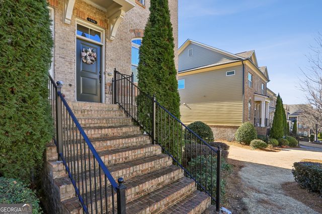 7395 Glisten Avenue, Sandy Springs, GA 30328