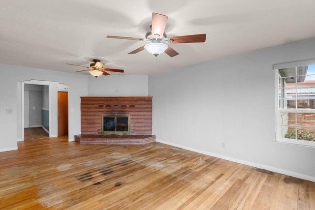 1594 Velia Street, Medford, OR 97504