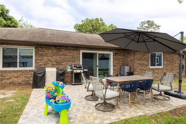 966 BRAMBLE BUSH CIRCLE W, Port Orange, FL 32127