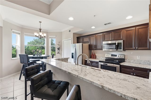8251 Pathfinder LOOP 633, Fort Myers, FL 33919