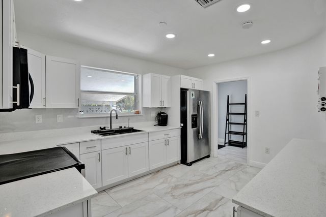 2320 NW 191st Terrace, Miami Gardens, FL 33056