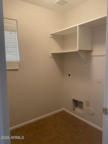 16575 W MORELAND Street, Goodyear, AZ 85338