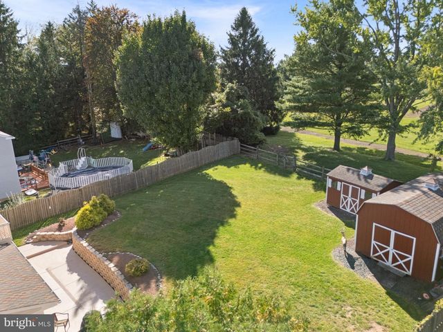 2120 GREYHORSE DR, Warrington, PA 18976