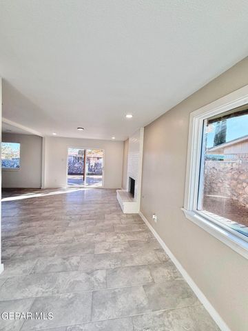 5048 Trojan Drive, El Paso, TX 79924