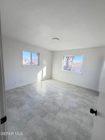 5048 Trojan Drive, El Paso, TX 79924