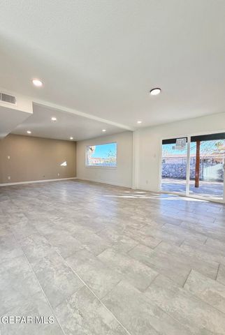 5048 Trojan Drive, El Paso, TX 79924