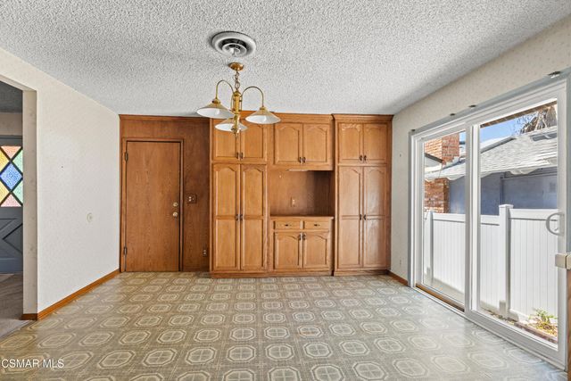 727 Brossard Drive, Thousand Oaks, CA 91360
