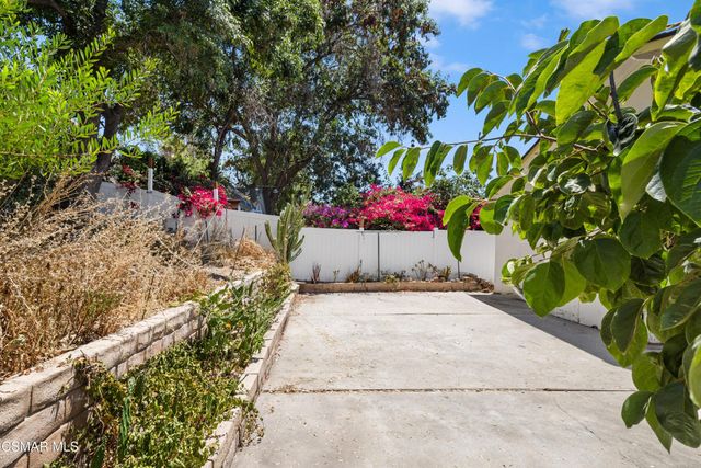 727 Brossard Drive, Thousand Oaks, CA 91360