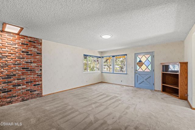 727 Brossard Drive, Thousand Oaks, CA 91360