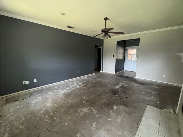 517 Birch Street, Crowley, TX 76036
