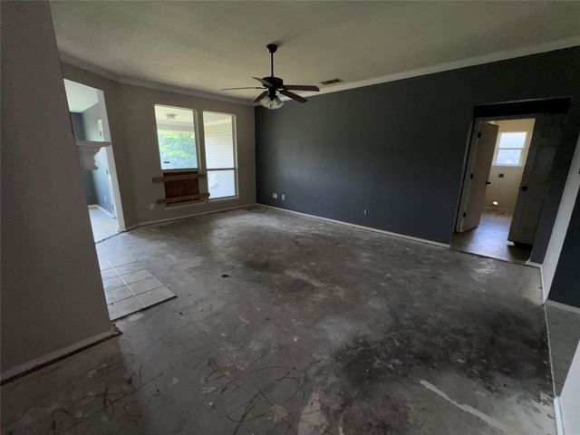 517 Birch Street, Crowley, TX 76036