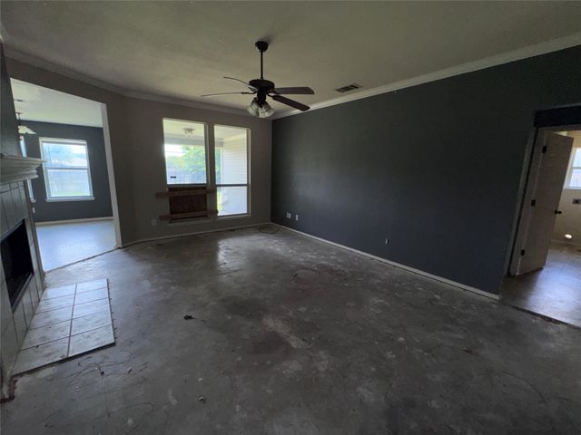 517 Birch Street, Crowley, TX 76036