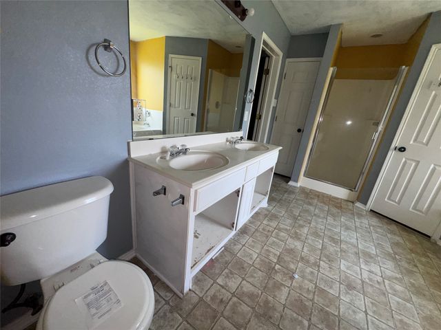 517 Birch Street, Crowley, TX 76036