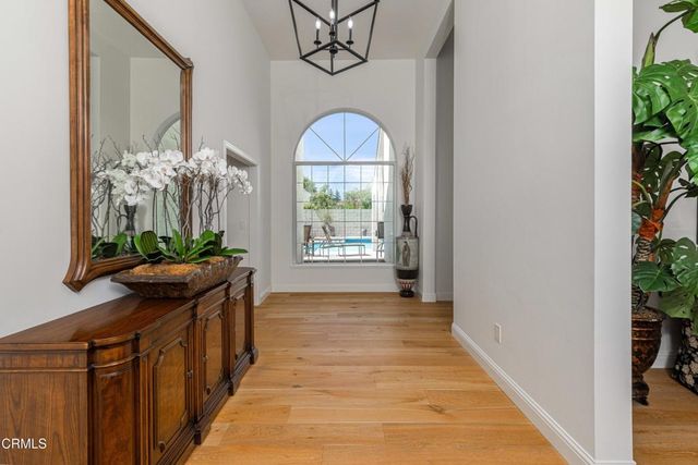 9100 Saint Cloud Lane, Bakersfield, CA 93311