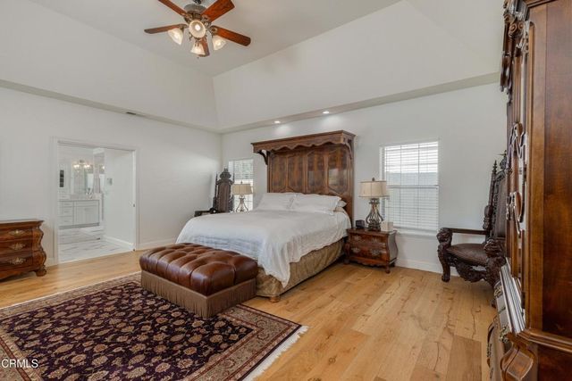 9100 Saint Cloud Lane, Bakersfield, CA 93311