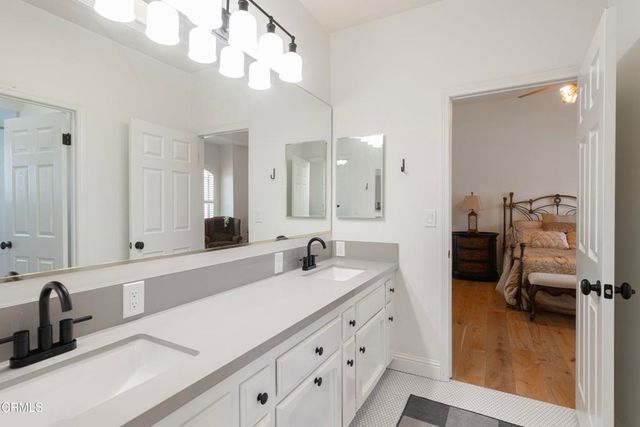 9100 Saint Cloud Lane, Bakersfield, CA 93311