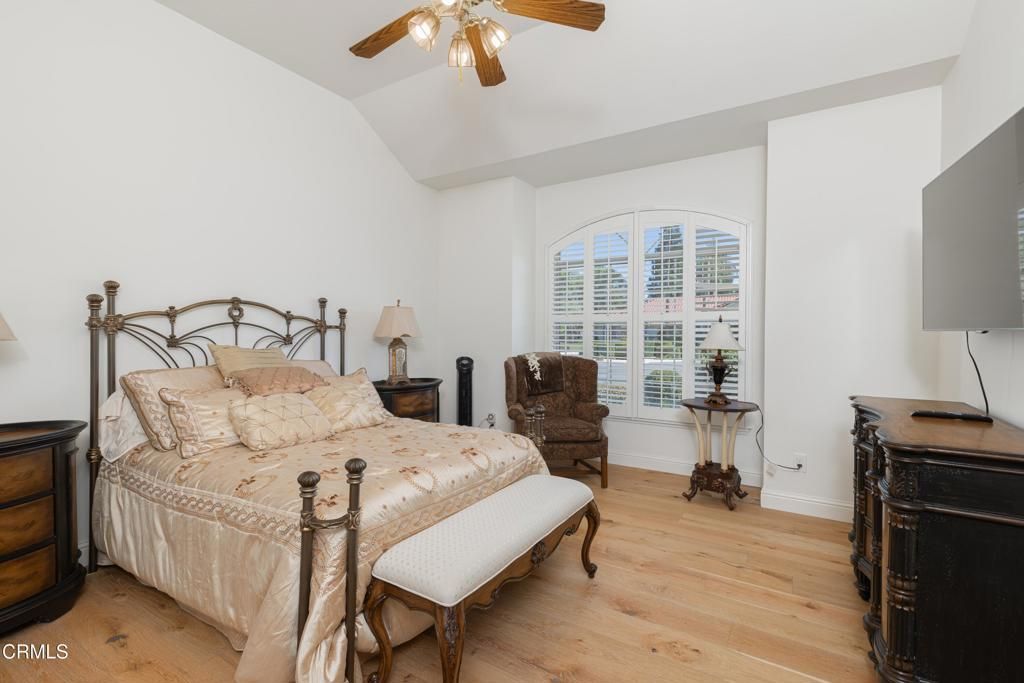 Image 34 of property listing at 9100 Saint Cloud Lane, Bakersfield, CA 93311