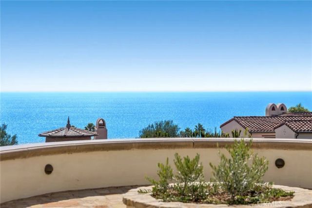 28 Cliffhouse, Newport Coast, CA 92657