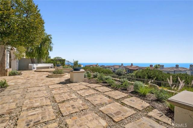28 Cliffhouse, Newport Coast, CA 92657