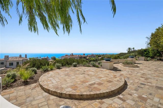 28 Cliffhouse, Newport Coast, CA 92657