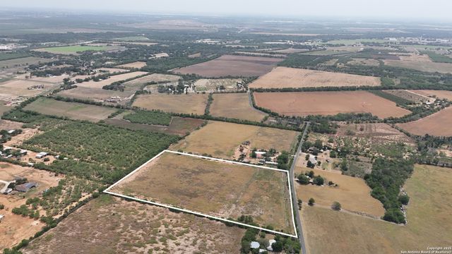 10945 Dillon, Atascosa, TX 78002