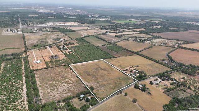 10945 Dillon, Atascosa, TX 78002