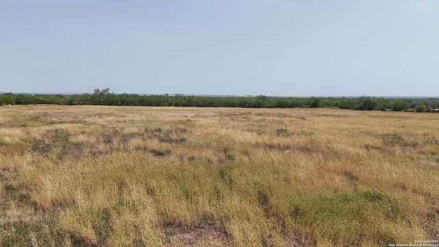 10945 Dillon, Atascosa, TX 78002