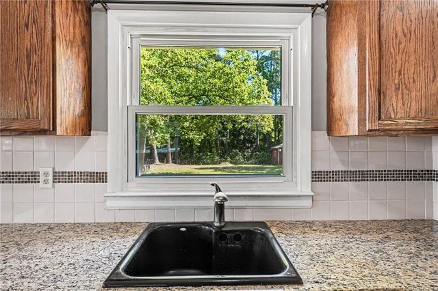 420 Wallace Mclean Road, Raeford, NC 28376