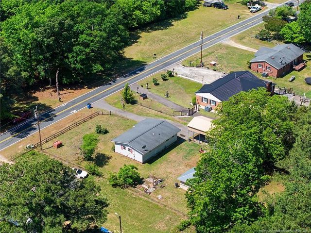 420 Wallace Mclean Road, Raeford, NC 28376