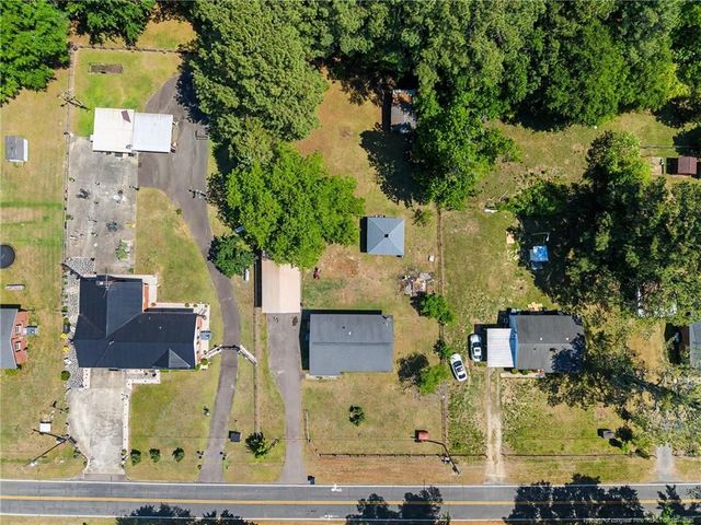 420 Wallace Mclean Road, Raeford, NC 28376