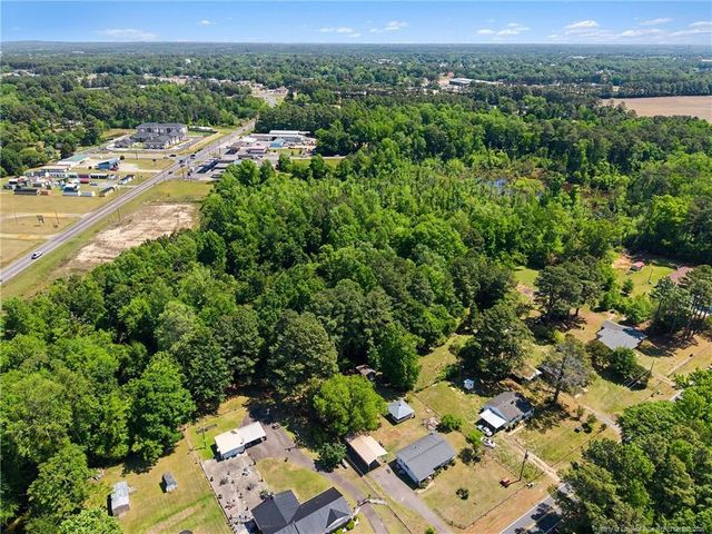 420 Wallace Mclean Road, Raeford, NC 28376