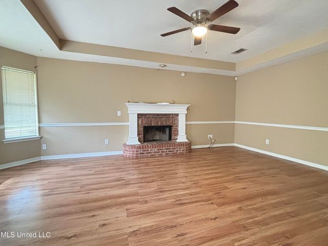 2062 Fox Hill Lane, Byram, MS 39272