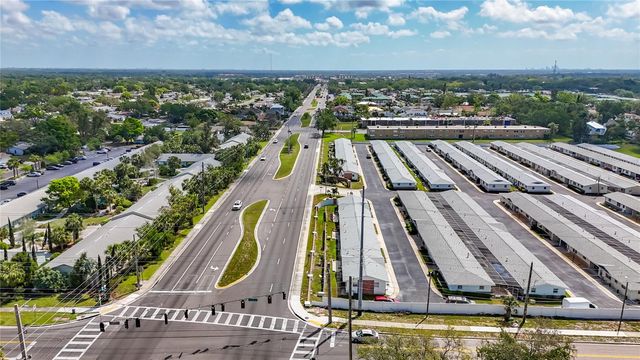 12400 PARK BOULEVARD 121, Seminole, FL 33772