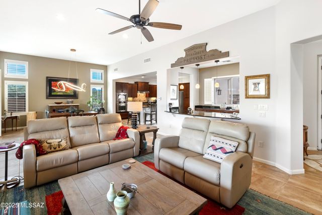 32093 S Agarita Drive, Oracle, AZ 85623