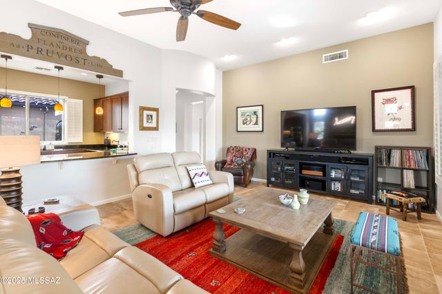 32093 S Agarita Drive, Oracle, AZ 85623