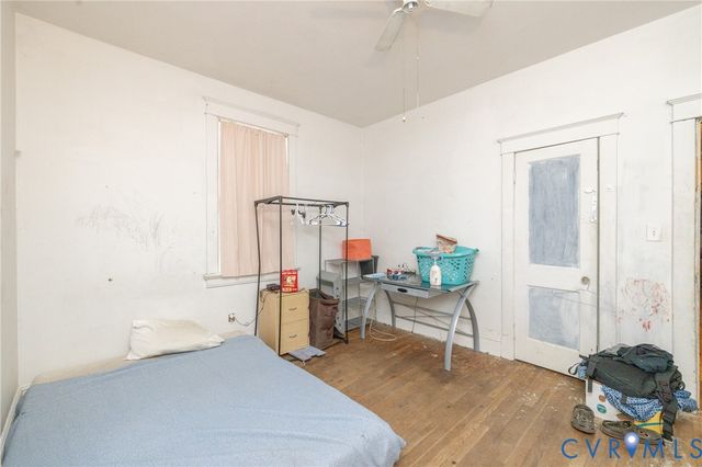 212 Norfolk Ave, Colonial Heights, VA 23834