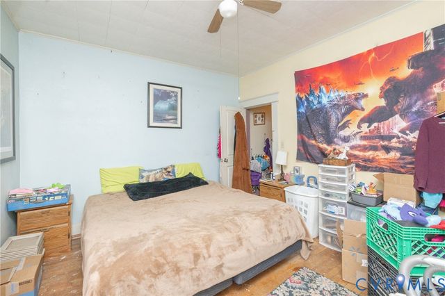 212 Norfolk Ave, Colonial Heights, VA 23834