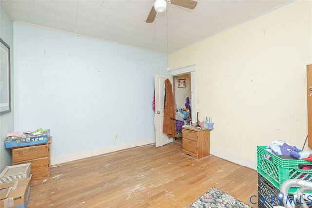 212 Norfolk Ave, Colonial Heights, VA 23834