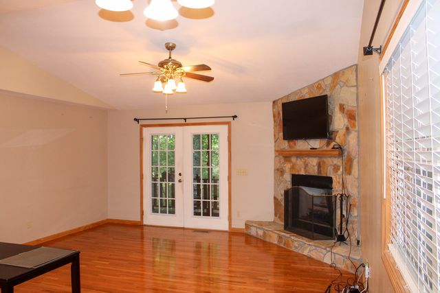 45 Settlers Crossing Way, Murphy, NC 28906