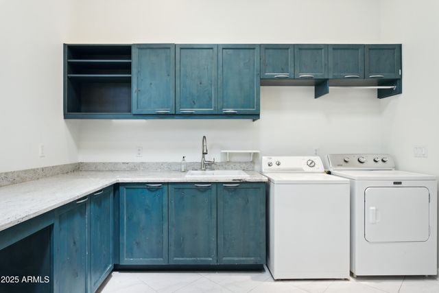 316 E BETHANY HOME Road, Phoenix, AZ 85012