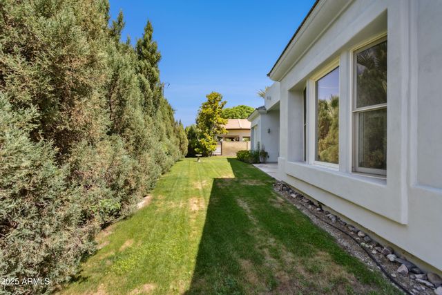 316 E BETHANY HOME Road, Phoenix, AZ 85012