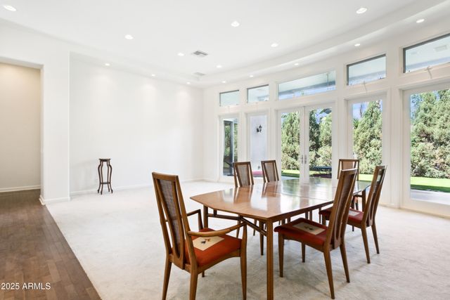 316 E BETHANY HOME Road, Phoenix, AZ 85012