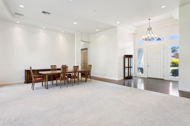 316 E BETHANY HOME Road, Phoenix, AZ 85012