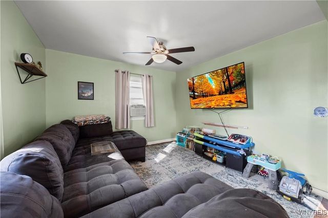 71 Walnut Street, Lackawanna, NY 14218