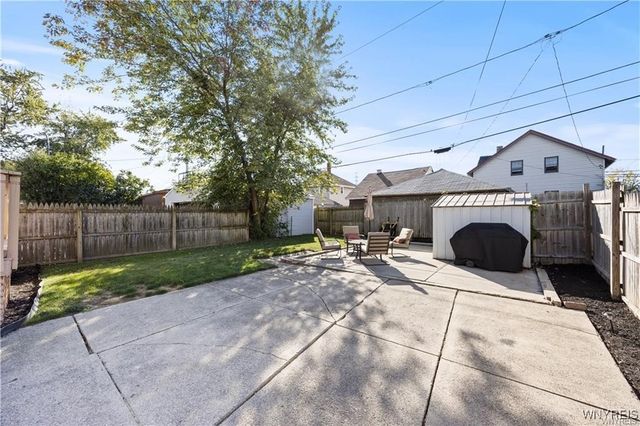 71 Walnut Street, Lackawanna, NY 14218