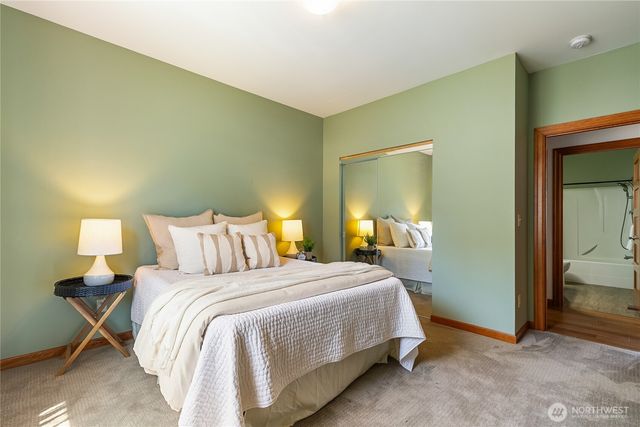 5550 Whitehorn Way, Blaine, WA 98230
