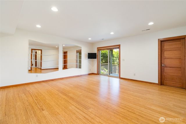 5550 Whitehorn Way, Blaine, WA 98230